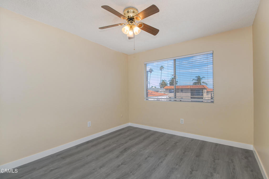 San Pedro Condo: 1244 West 9th Street