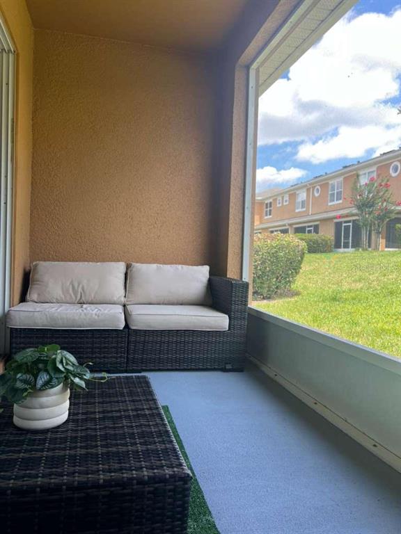 Davenport Condo: 326 Chelsea Drive