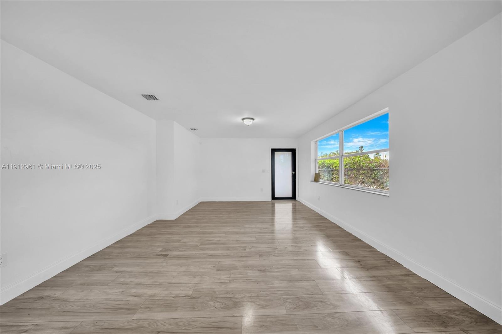 Florida City Condo: 1422 Northwest 8th Avenue