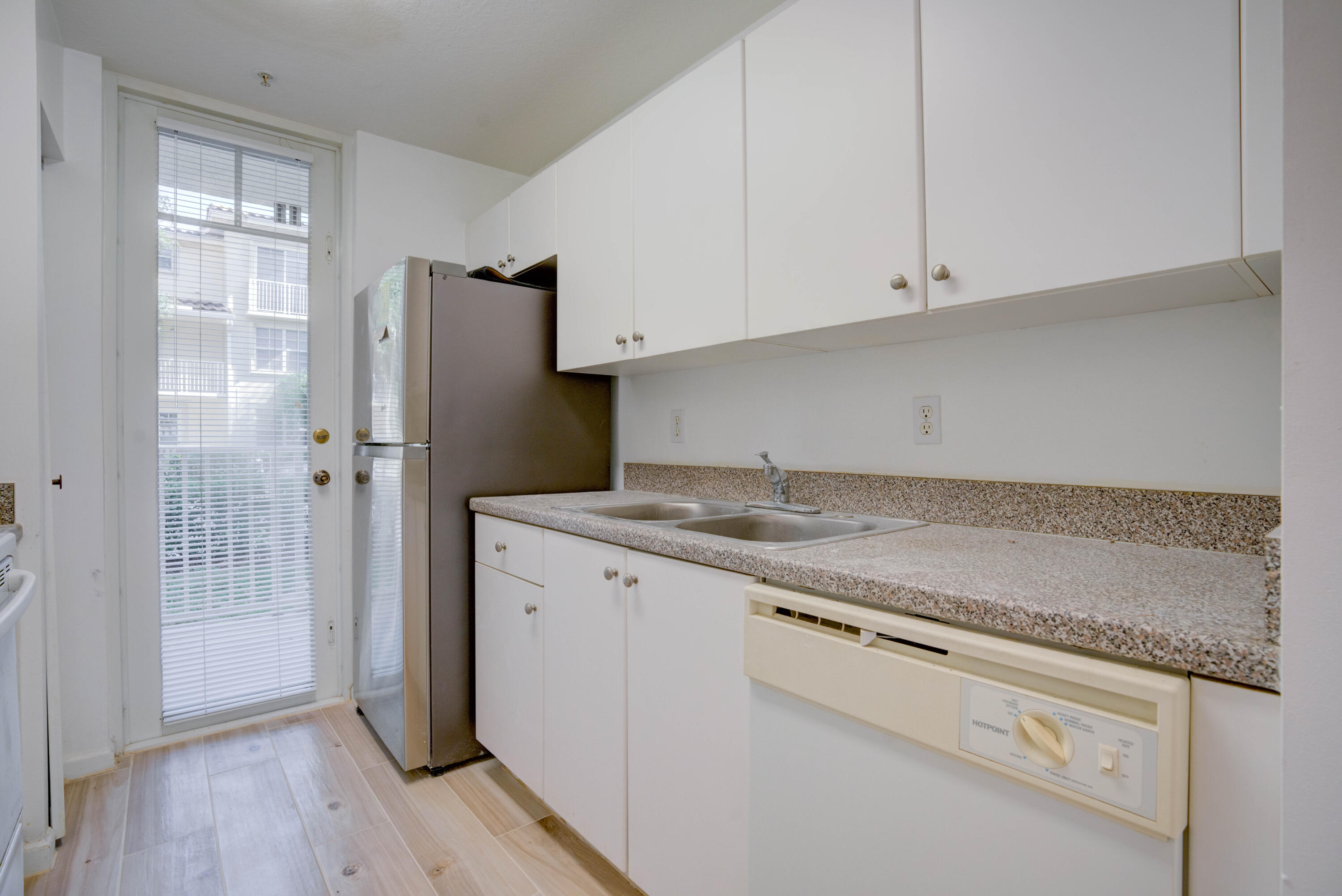 Jupiter Condo: 1136 Town Center Drive