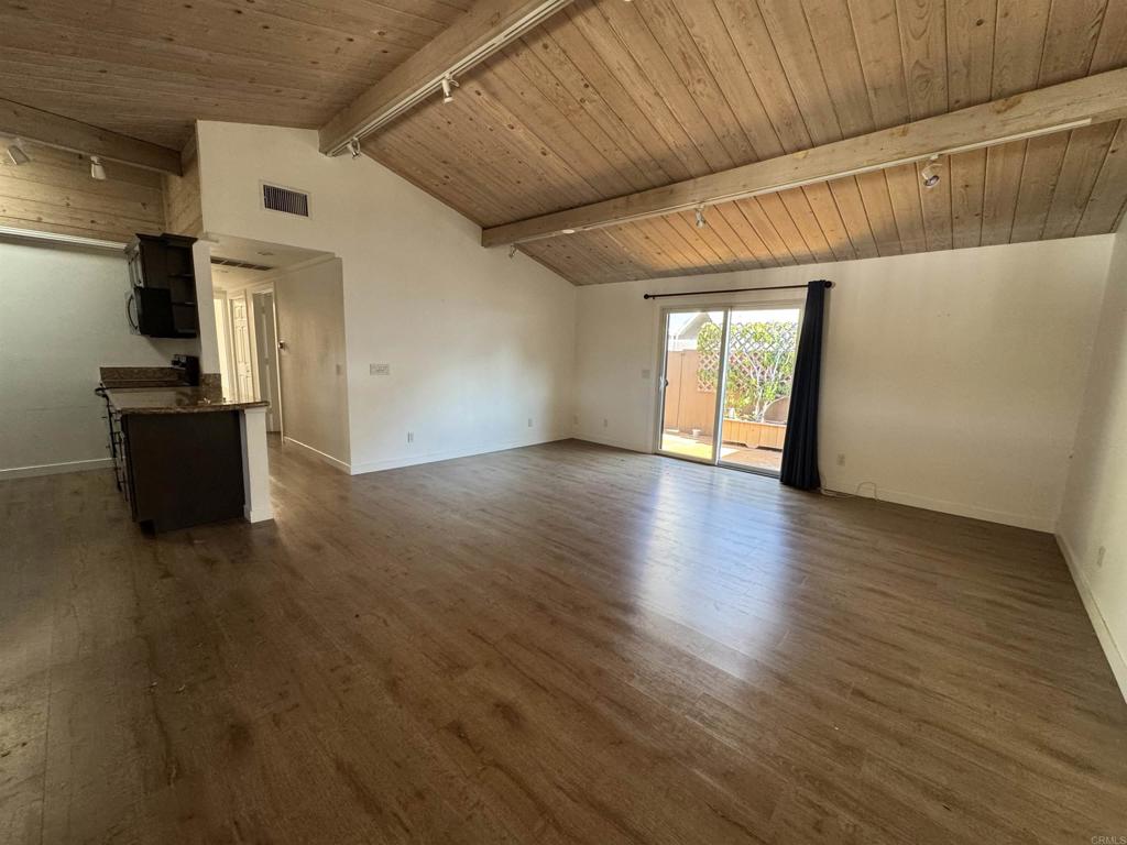 Rancho Santa Fe Condo: 6139 El Tordo