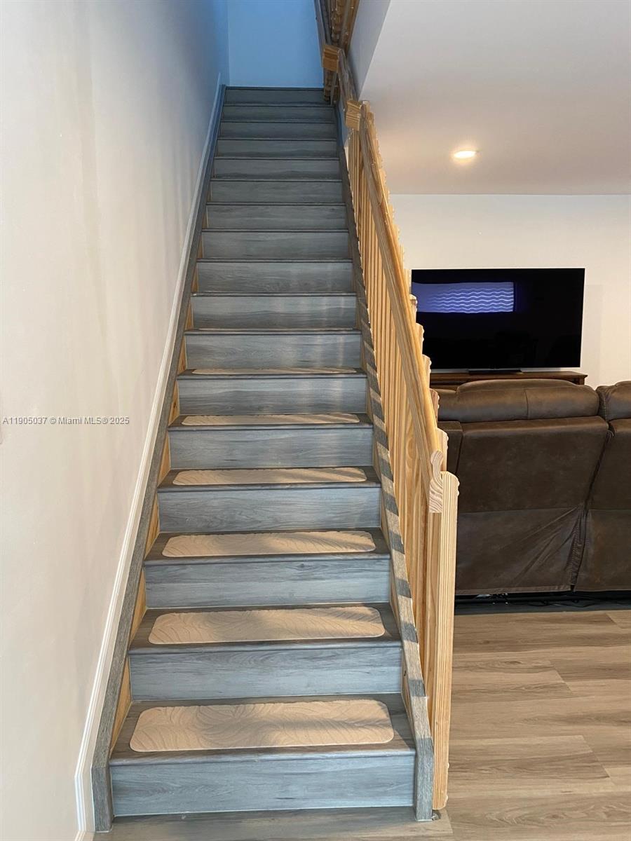 Florida City Condo: 916 Northwest 8th Street