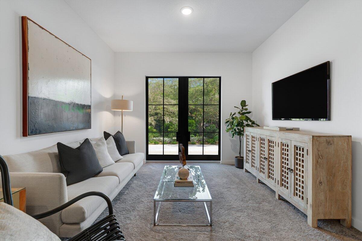 Palm Springs Condo: 4250 Lakewood Road