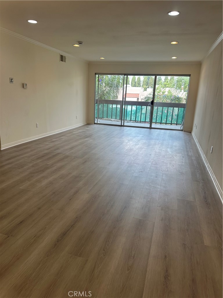 Pasadena Condo: 500 South Oak Knoll Avenue