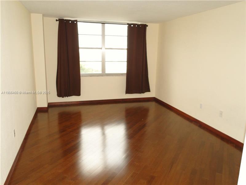 Aventura Condo: 2801 Northeast 183rd Street