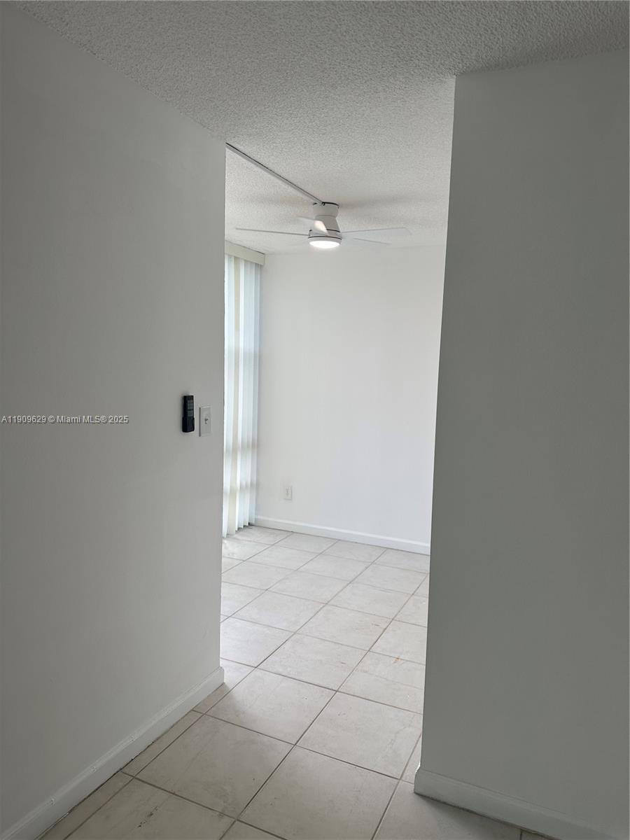 Sunny Isles Beach Condo: 200 172nd Street
