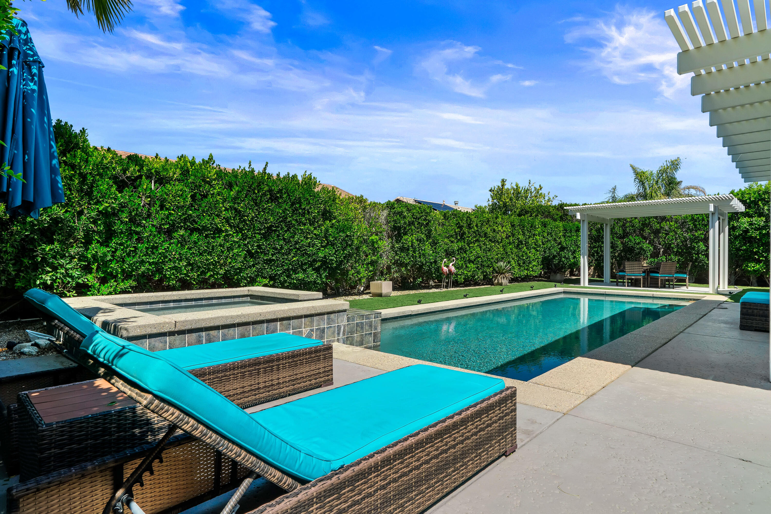 Palm Springs Condo: 1502 Amelia Way