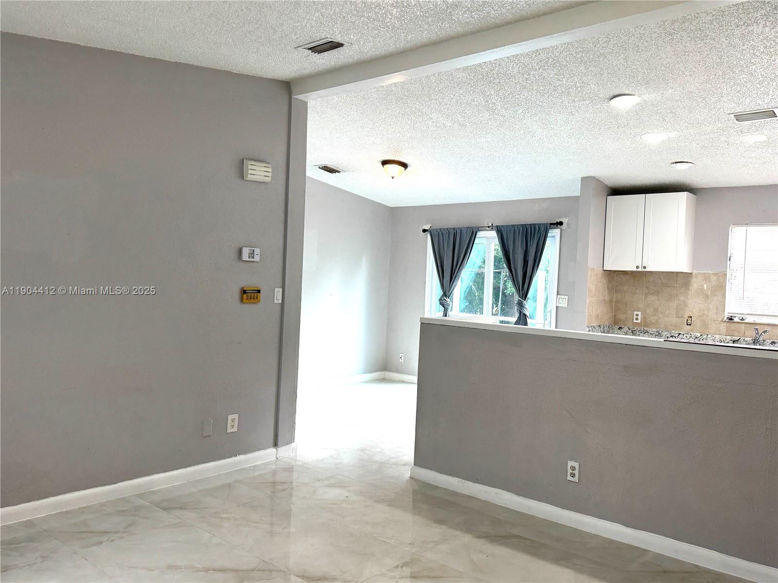 Hollywood Condo: 7541 Atlanta Street