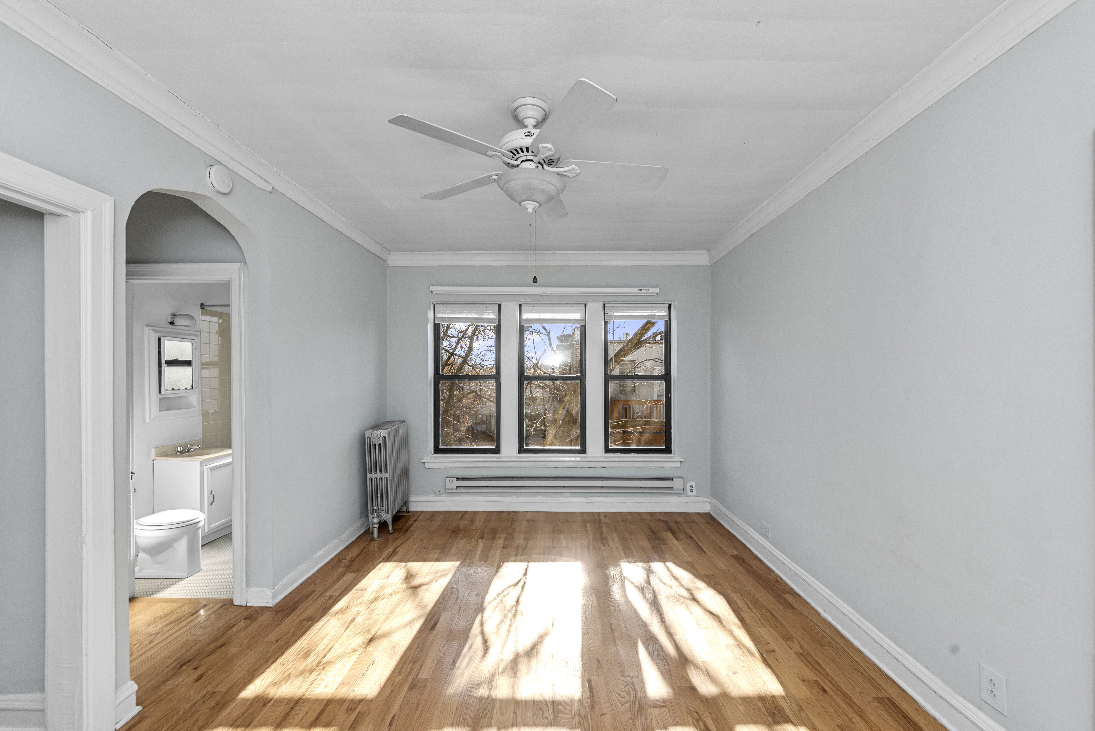 Chicago Condo: 4614 N Paulina St.