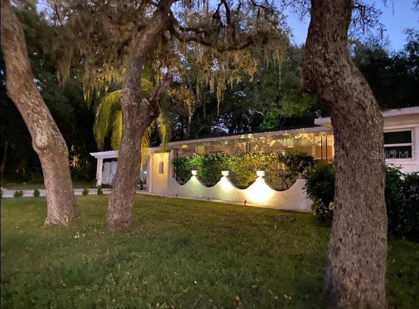 Temple Terrace Condo: Undisclosed Address