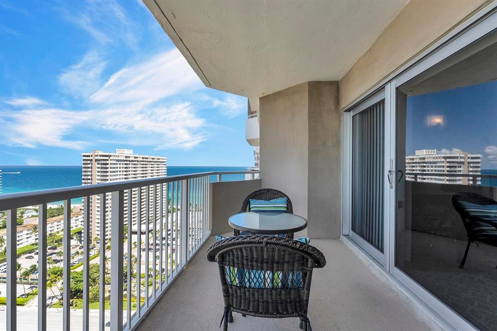 Hallandale Beach Condo: 1985 South Ocean Drive