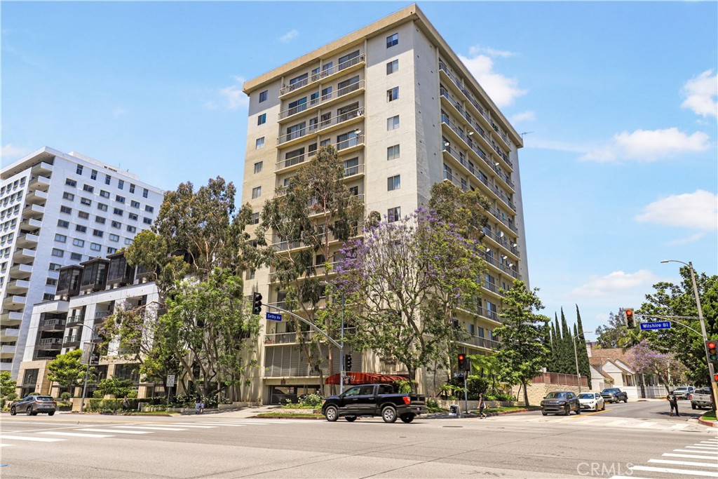 Los Angeles Condo: 10751 Wilshire Boulevard