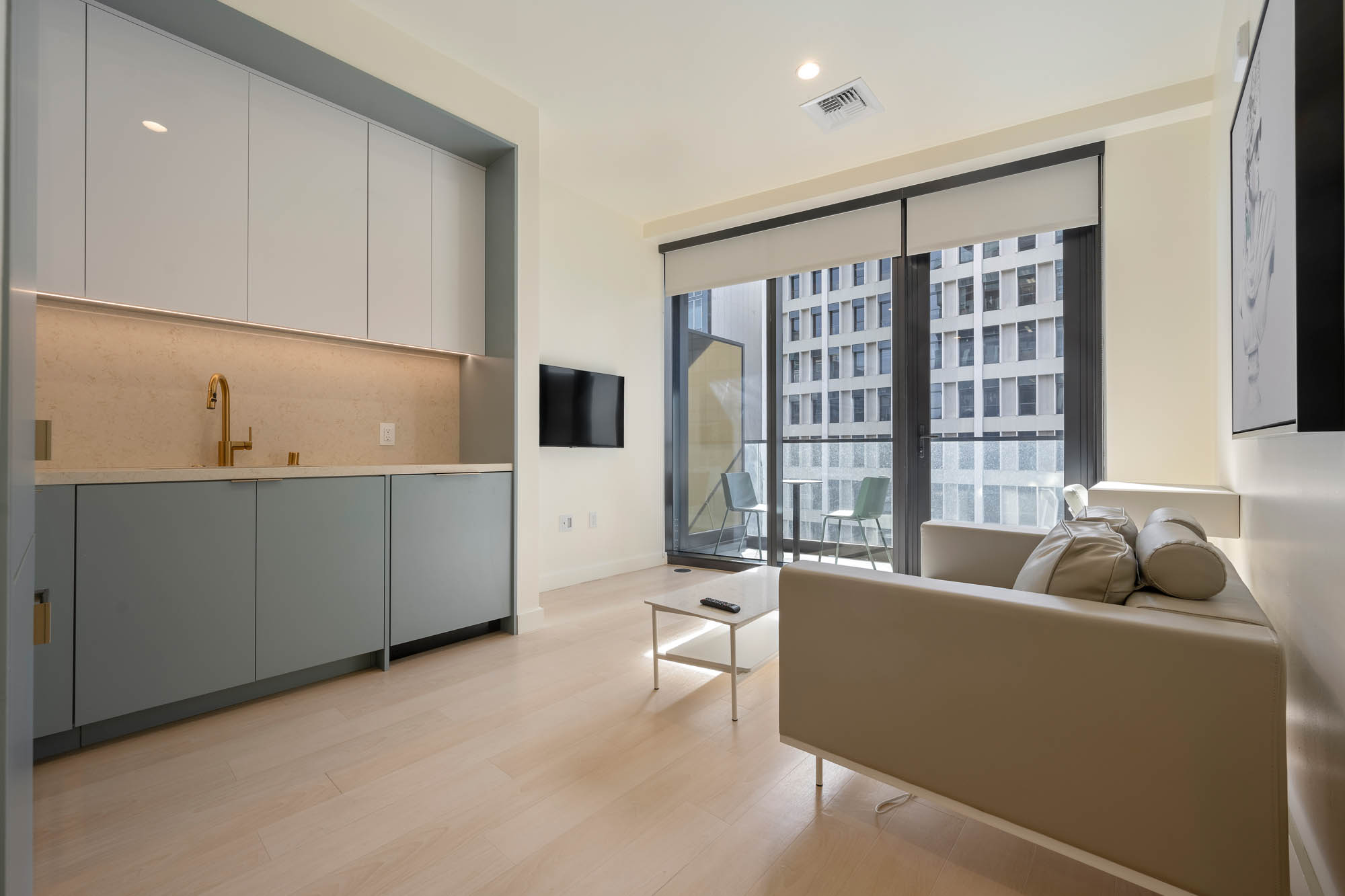 Los Angeles Condo: 6401 Wilshire Blvd