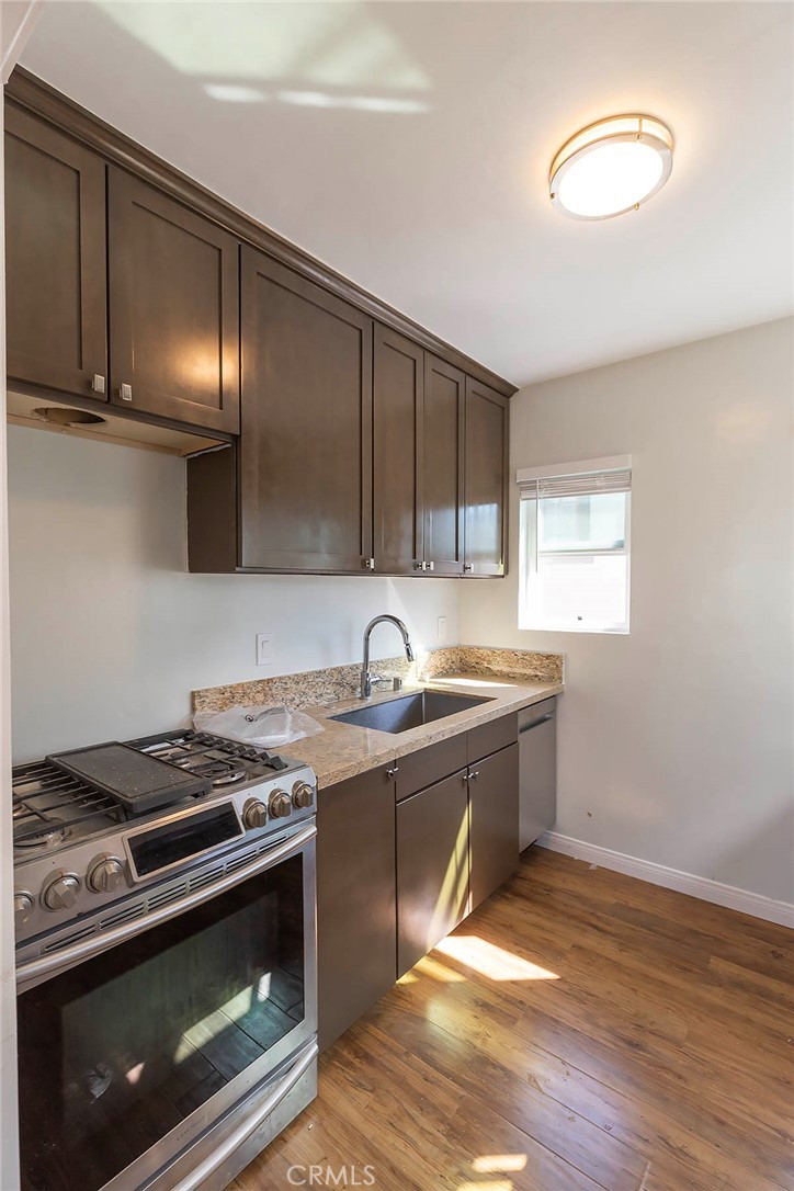 Hermosa Beach Condo: 416 31st Street