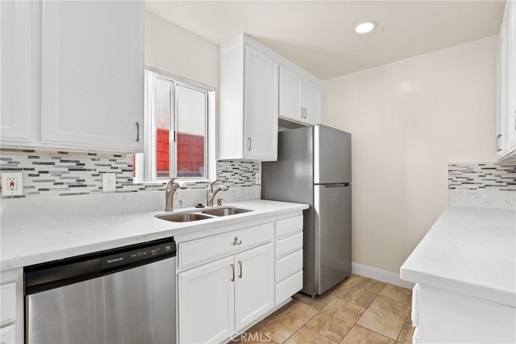 Culver City Condo: 5651 North Sumner Way