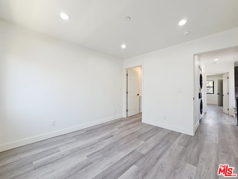 Los Angeles Condo: 4112 1/2 Normandie Avenue