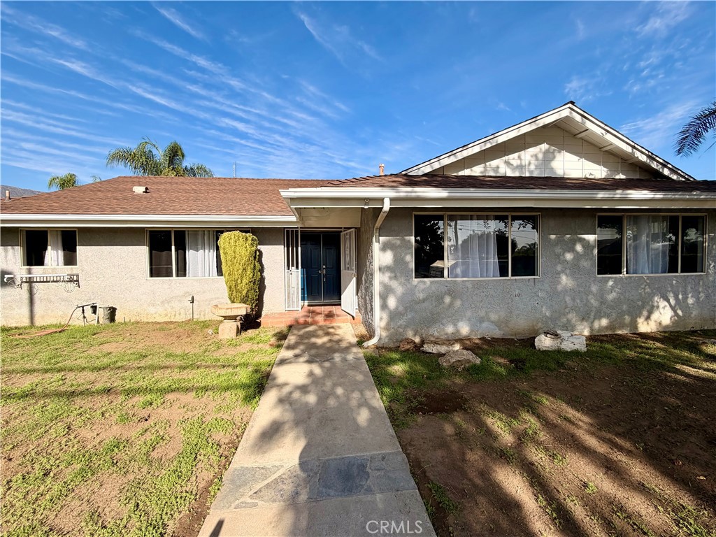 Sylmar Condo: 13416 Glenoaks Boulevard