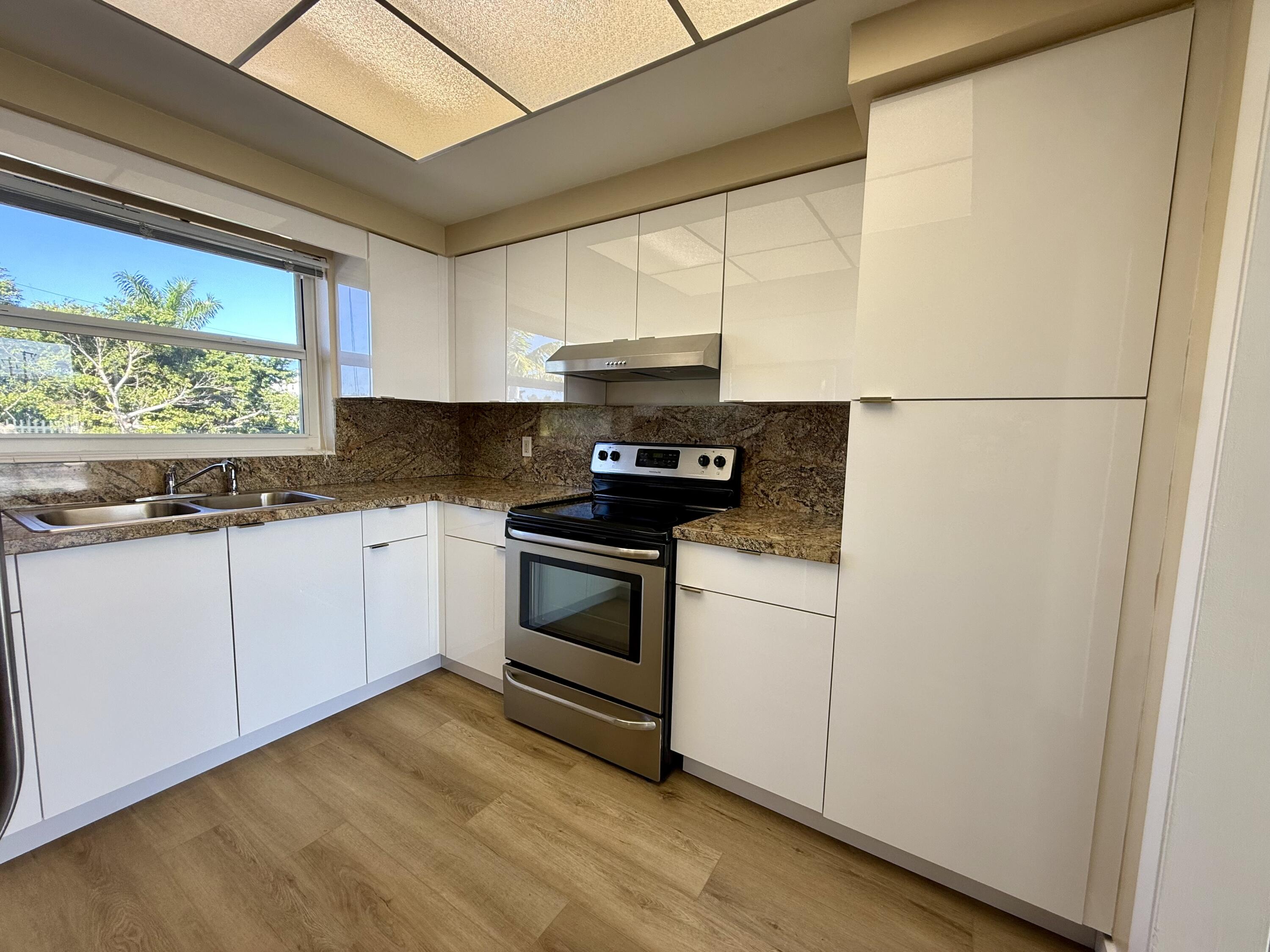 Delray Beach Condo: 1165 East Atlantic Avenue