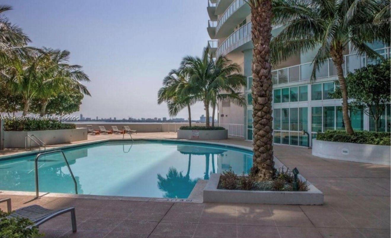 Miami Condo: 1900 North Bayshore Drive