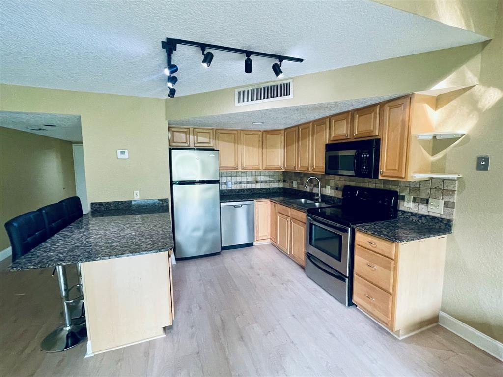 Deerfield Beach Condo: 57 Deer Creek Road