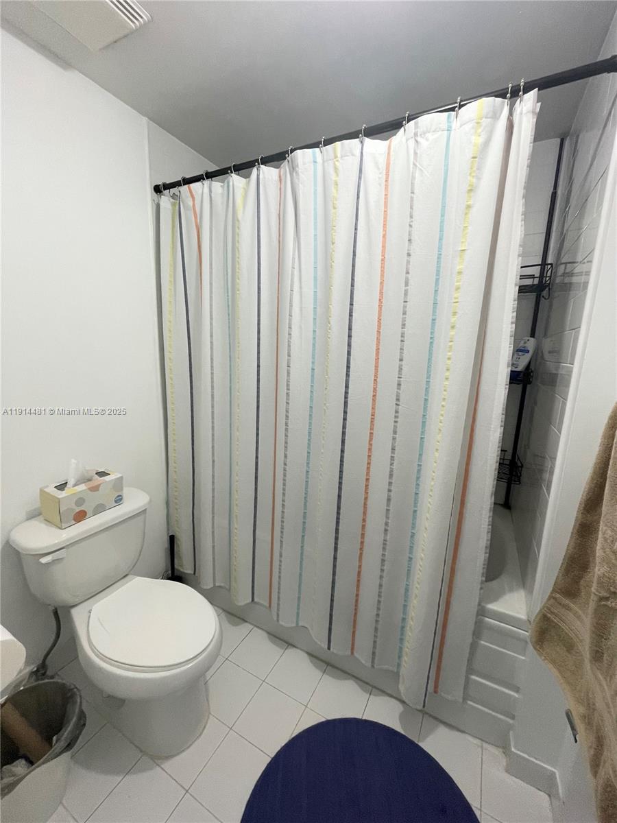 Miami Condo: 690 Southwest 1st Court