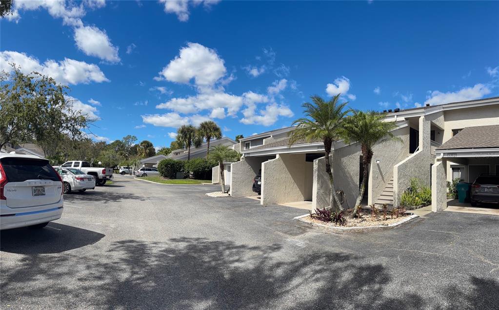 Orlando Condo: 5395 Vineland Road