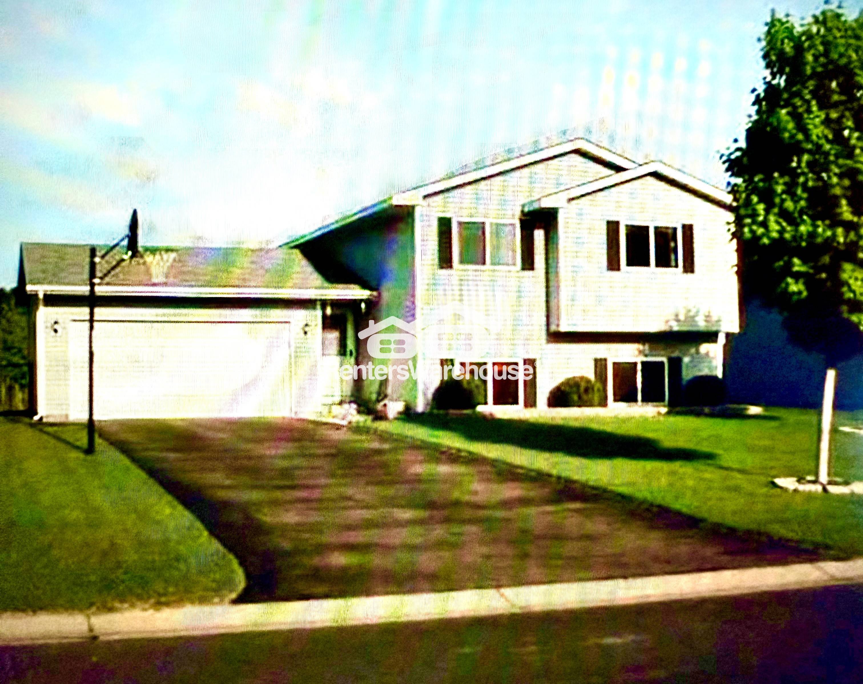 Cottage Grove House: 9712 Hames Ct S