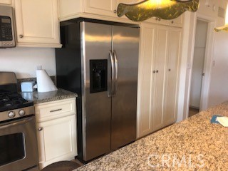 Tustin Condo: 13902 Yorba Street