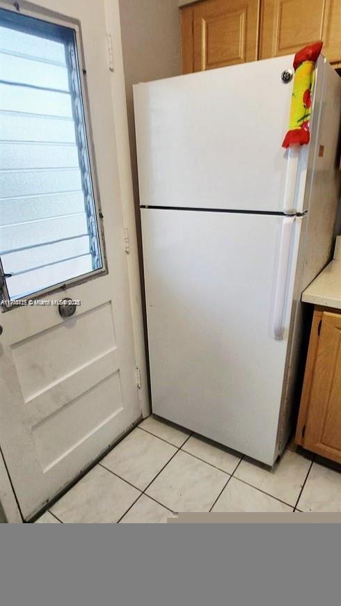 Aventura Condo: 2905 Point E Drive