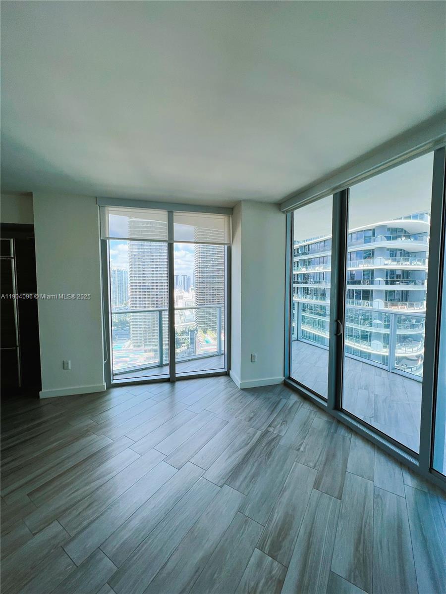 Miami Condo: 1100 South Miami Avenue