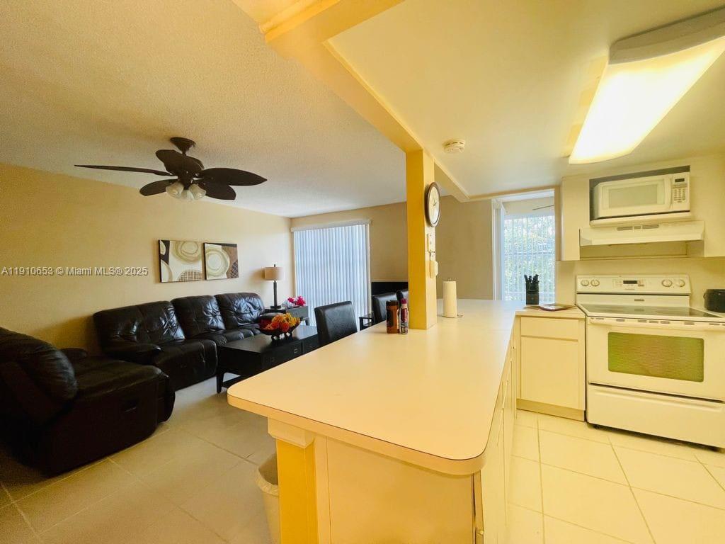 Sunny Isles Beach Condo: 17570 Atlantic Boulevard