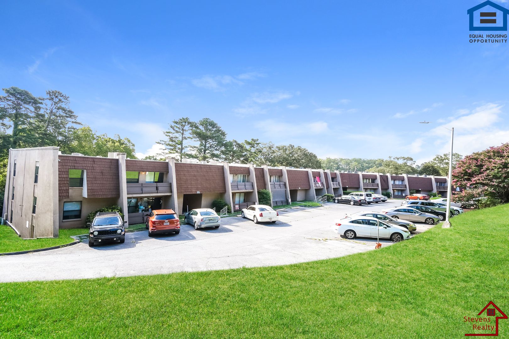 Chattanooga Apartment: 915 S Seminole Dr