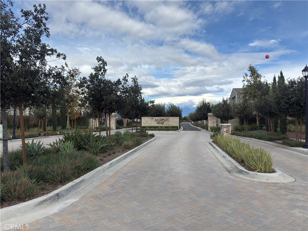 Ontario Condo: 4405 South Fairmount Paseo