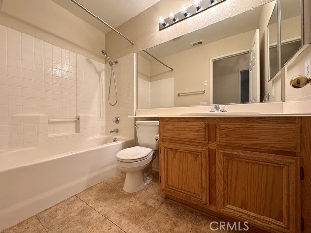 Temecula Condo: 32034 Corte La Puenta
