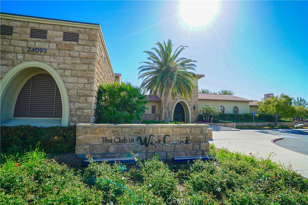 Valencia Condo: 28301 Esplanada Drive