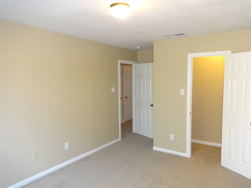 Baytown Condo: 5318 Rio Drive