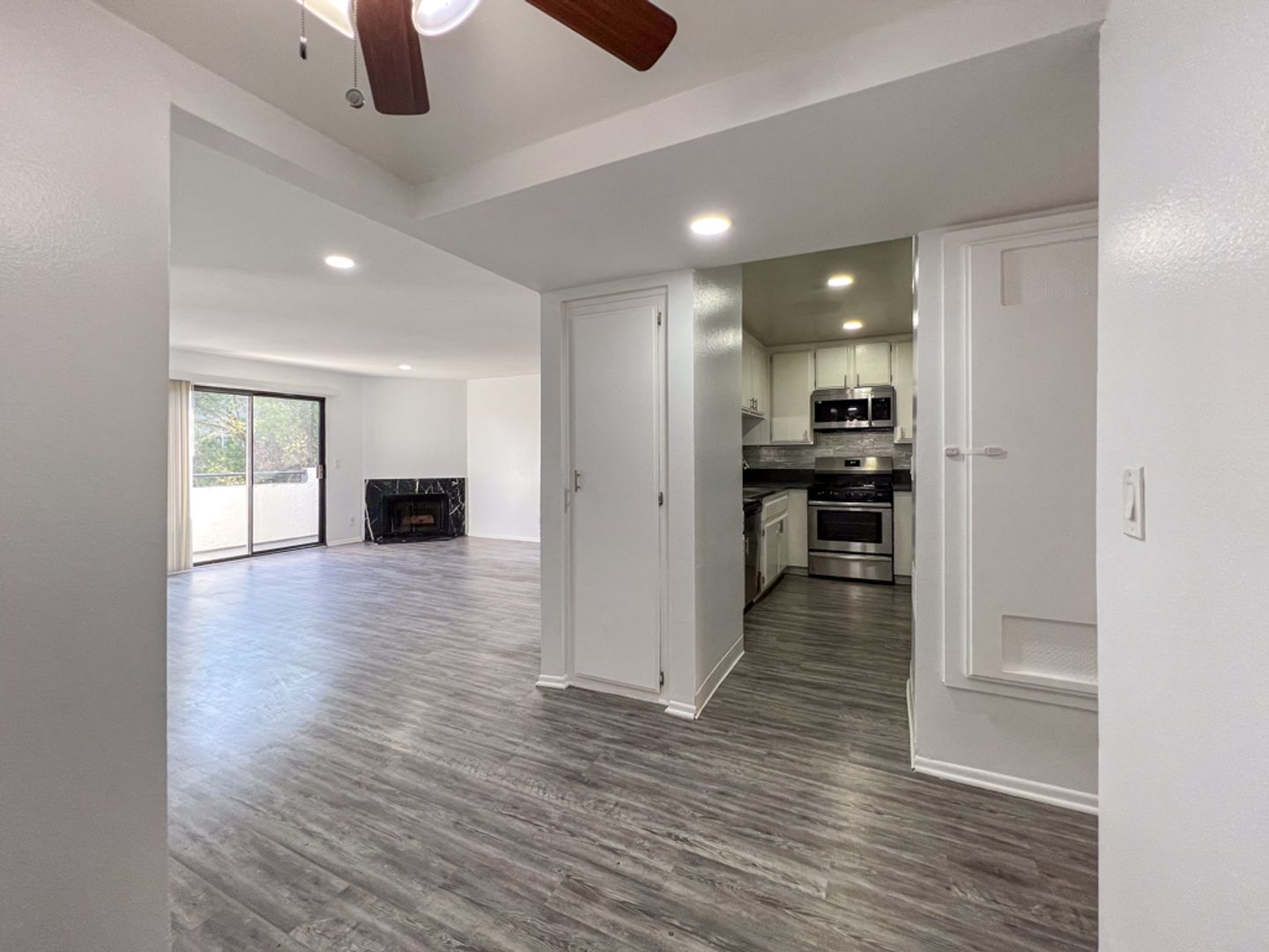 Sherman Oaks Condo: 5104 Sepulveda Blvd