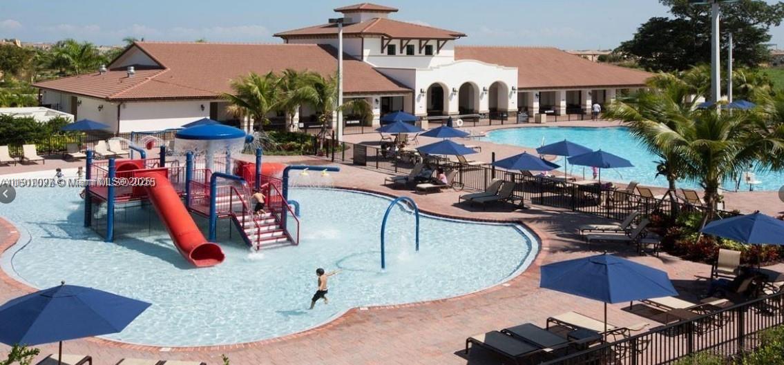 Homestead Condo: 11343 Southwest 239 Street