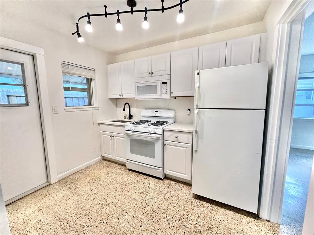 Fort Lauderdale Condo: 1614 Northeast 7th Street