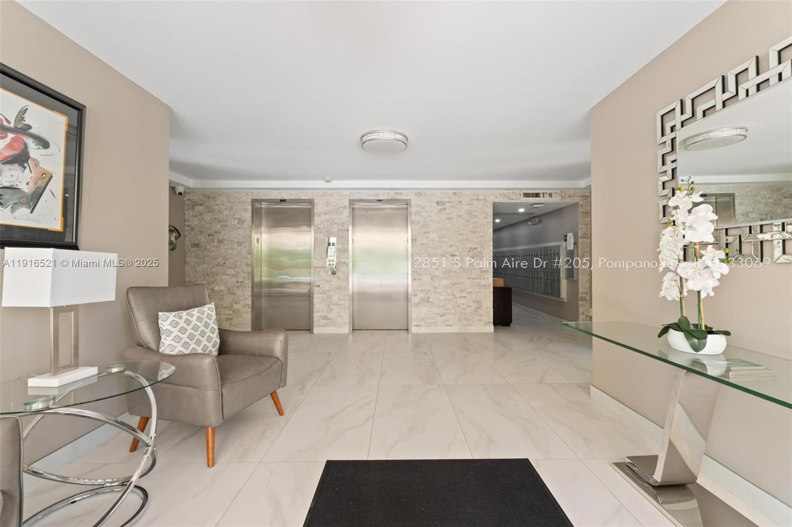 Pompano Beach Condo: 2851 South Palm Aire Drive