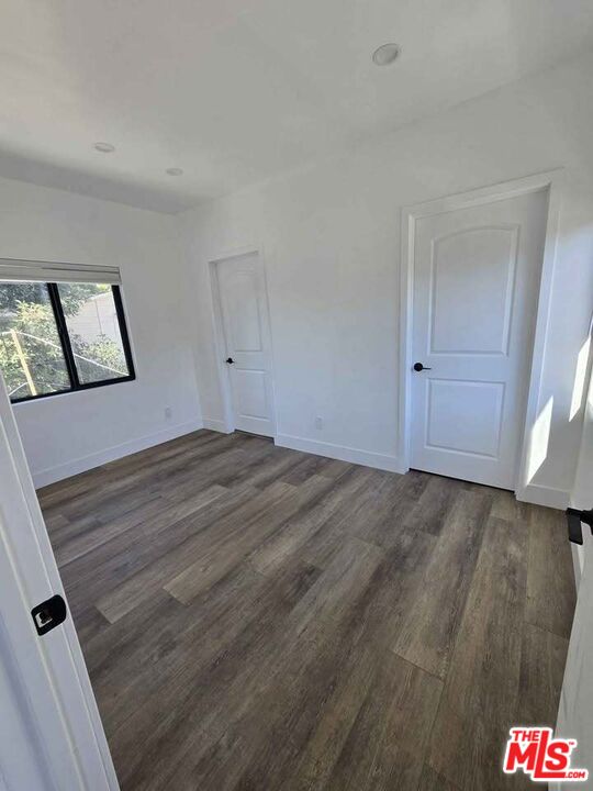 Sherman Oaks Condo: 14121 Califa Street