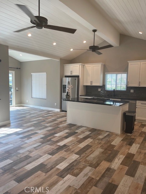 Sherman Oaks Condo: 5255 Sylmar Avenue