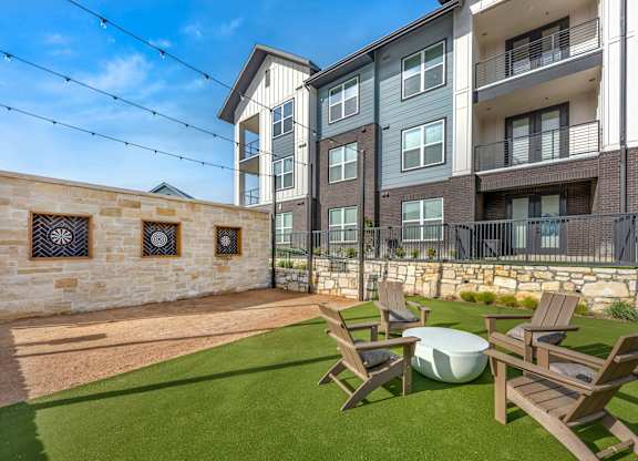 Pflugerville Condo: 2908 East Howard Lane