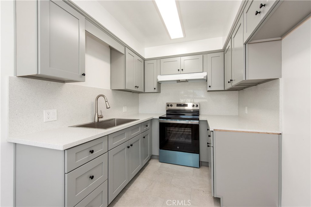 Alhambra Condo: 515 North 1st Street