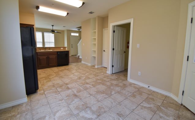 Pflugerville Condo: 15918 Windermere Drive