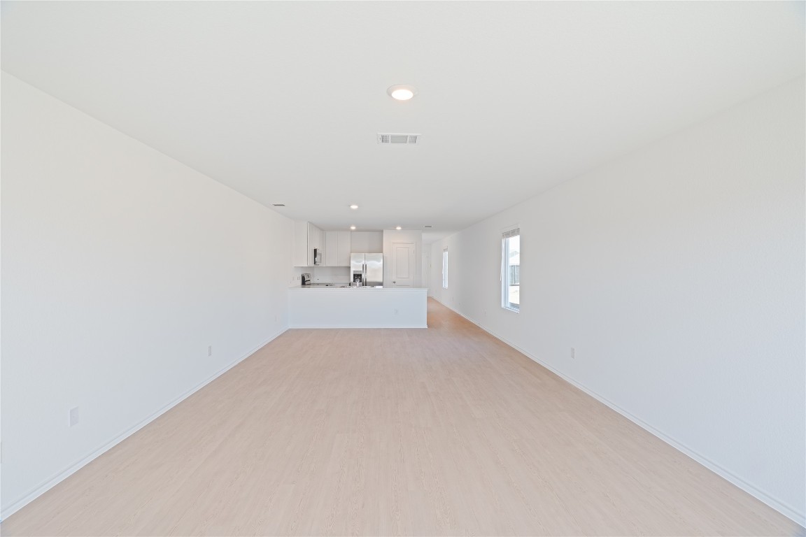 Jarrell Condo: 241 Kings Row Lane