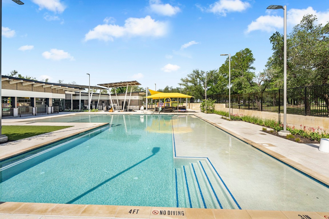 Jarrell Condo: 208 Morrison Drive