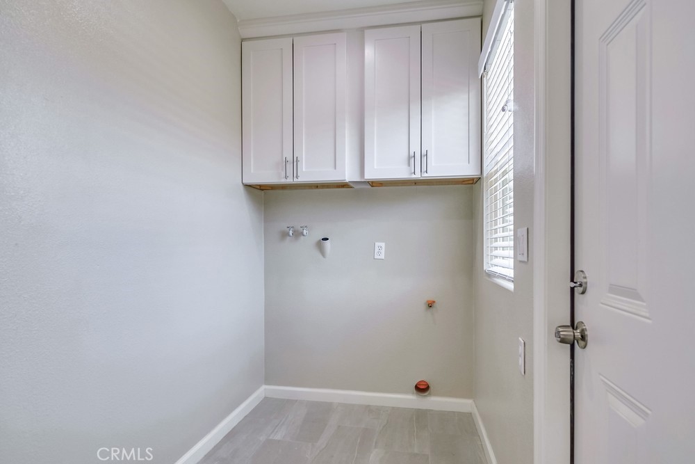 Corona Condo: 19789 Evelyn Street