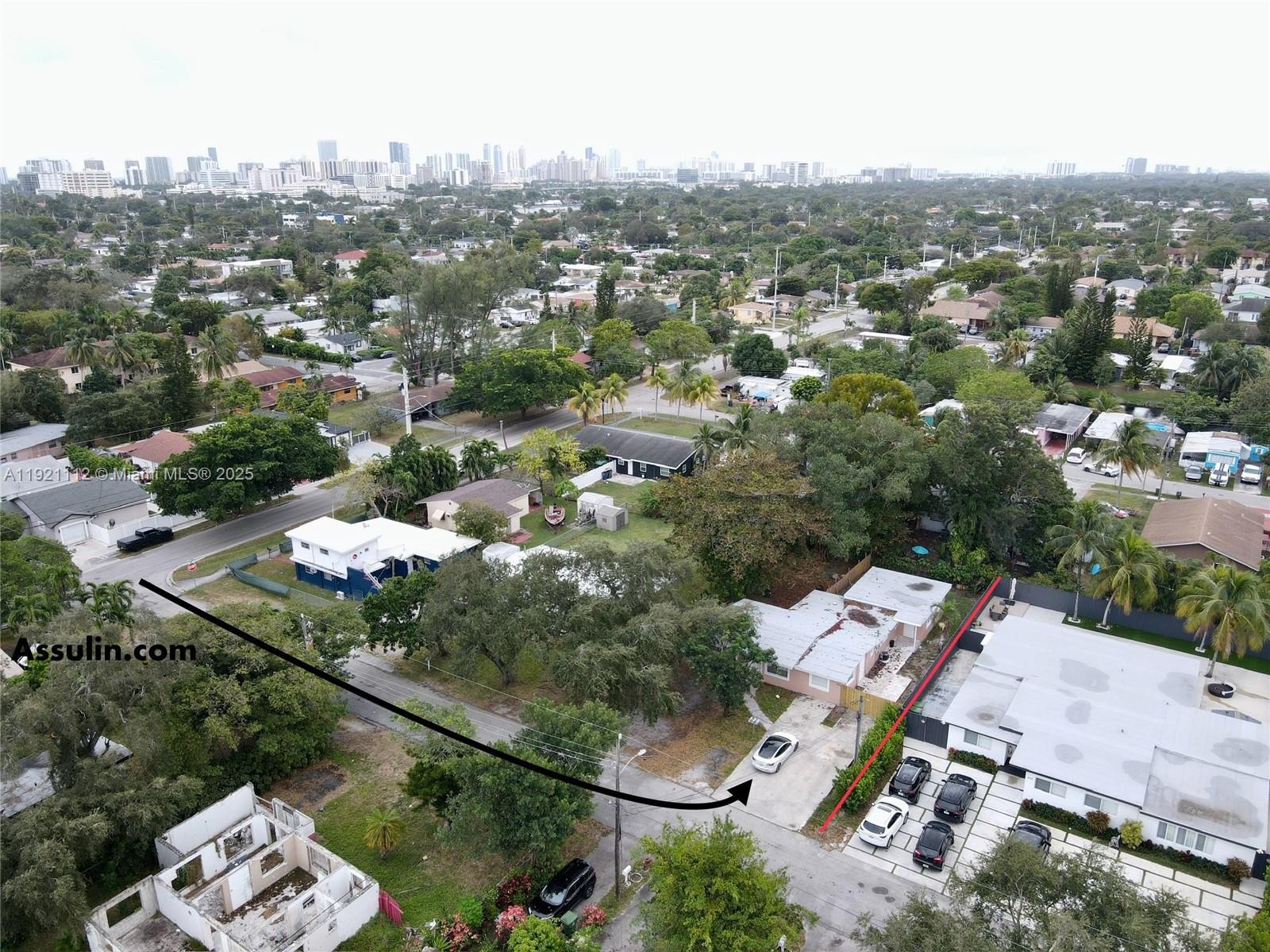 Hallandale Beach Condo: 830 Southwest 6th Street