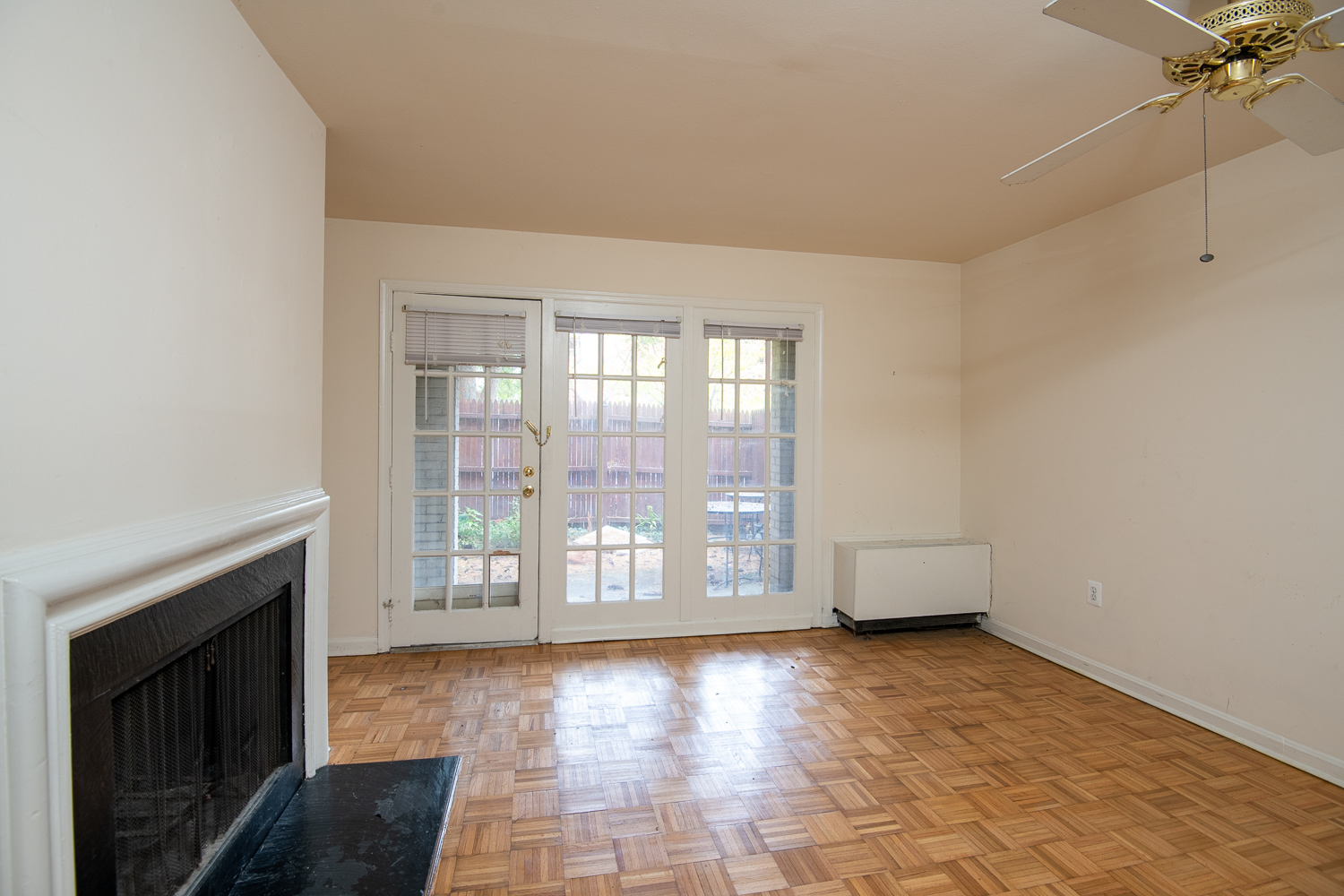 Washington Condo: 1847 Biltmore St NW